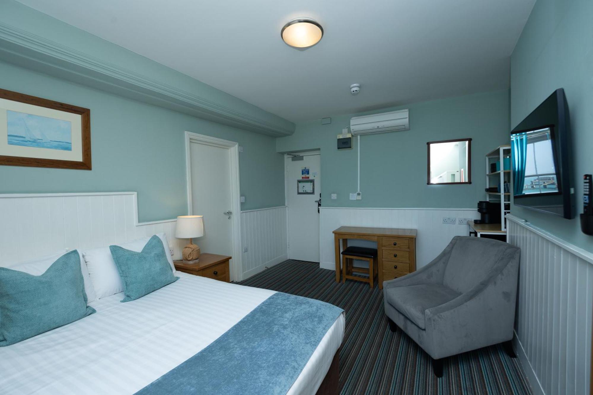 The Clarendon Hotel Deal Extérieur photo