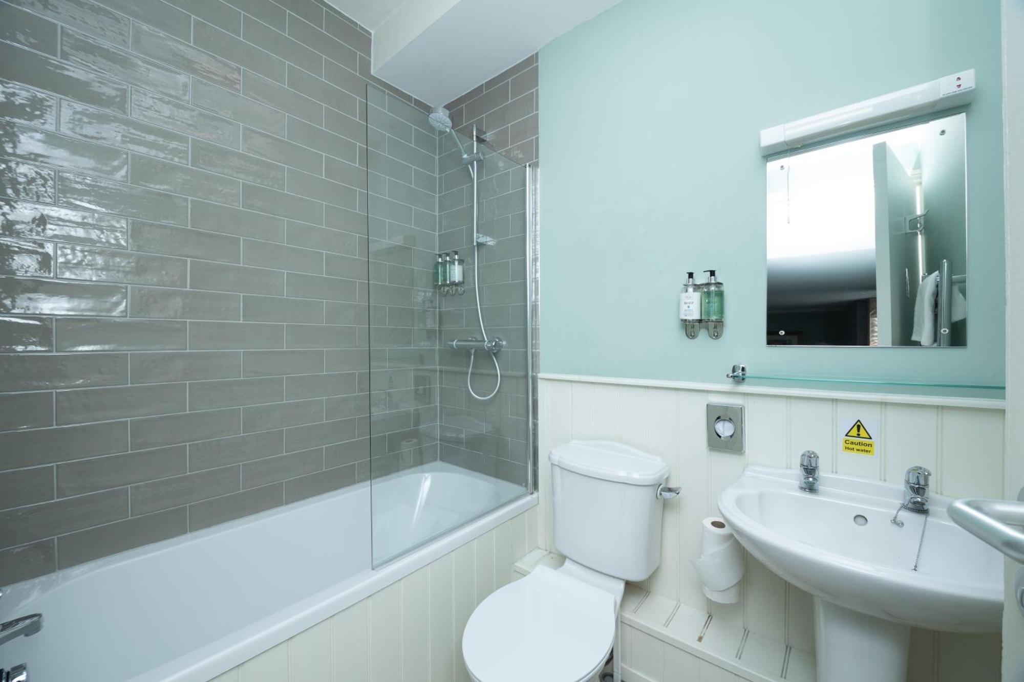 The Clarendon Hotel Deal Extérieur photo